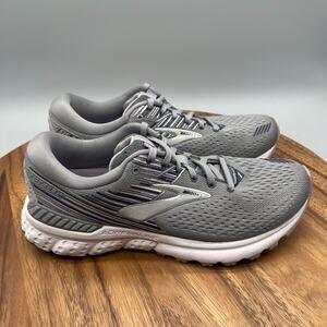 Brooks Adrenaline GTS 19 Shoes Womens Size 8.5 Gray Running Comfort Walking Gym